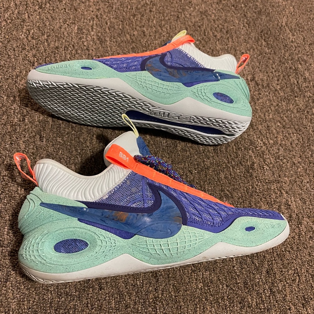 Nike Cosmic Unity Amalgam size 11 mens